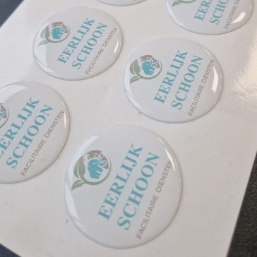 Gedomeerde stickers Eerlijk Schoon